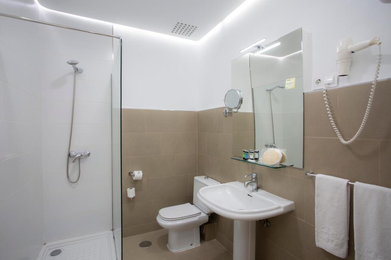 Double Room with Terrace,1394173580:JPEG